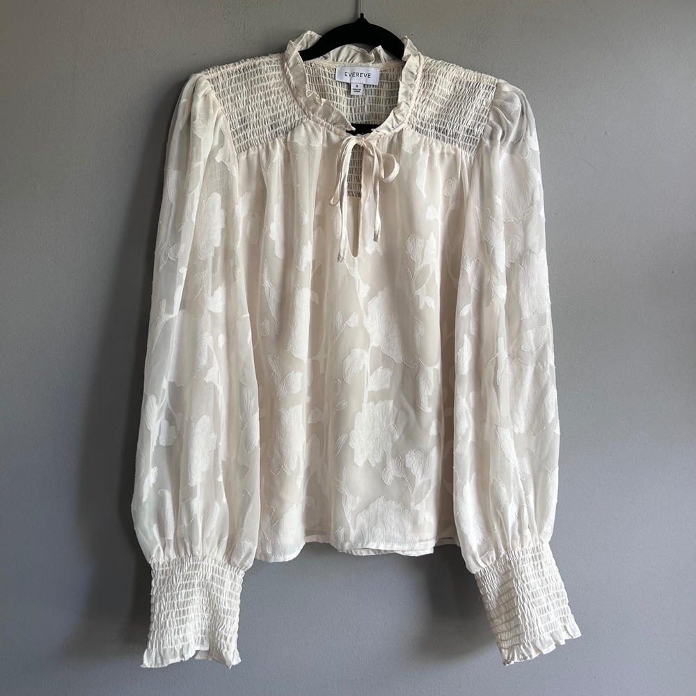 Evereve Cream Floral Burnout Smocked Blouse‎ Long Sleeve Tie Neck Top Small